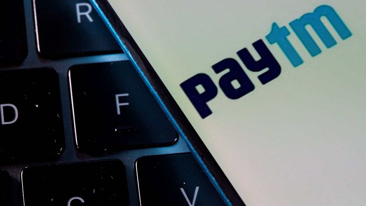 Paytm tumbles on plan to curtail low-value personal loans