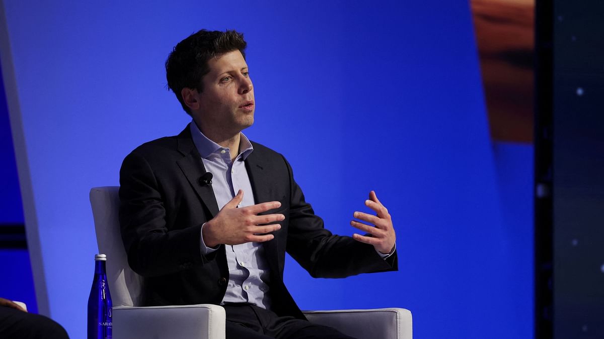 Sam Altman returns as CEO to OpenAI with new board members
