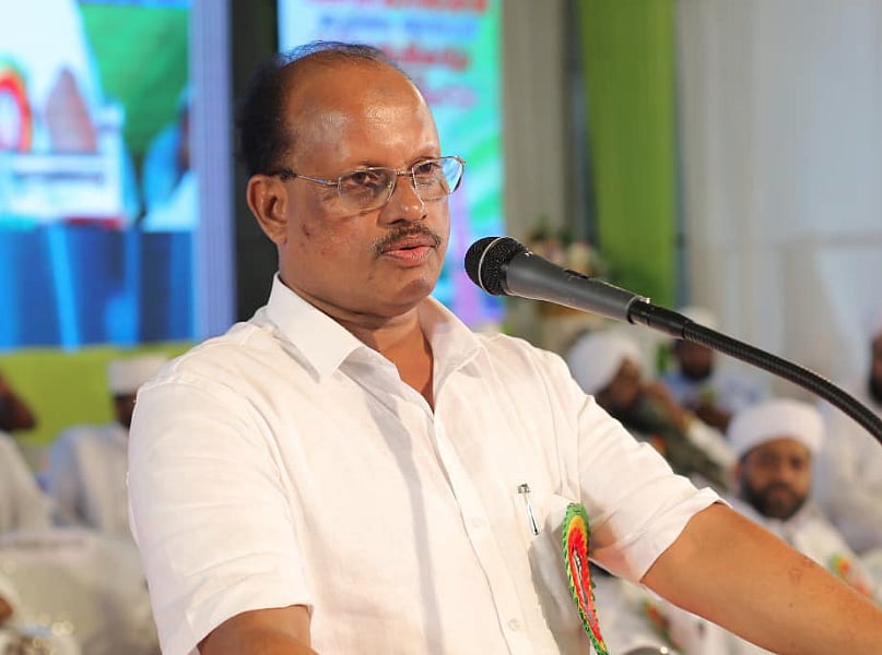 Kerala Ports Minister faces opposition from section of fishermen over Vizhinjam port-related compensation - Vimarsana News