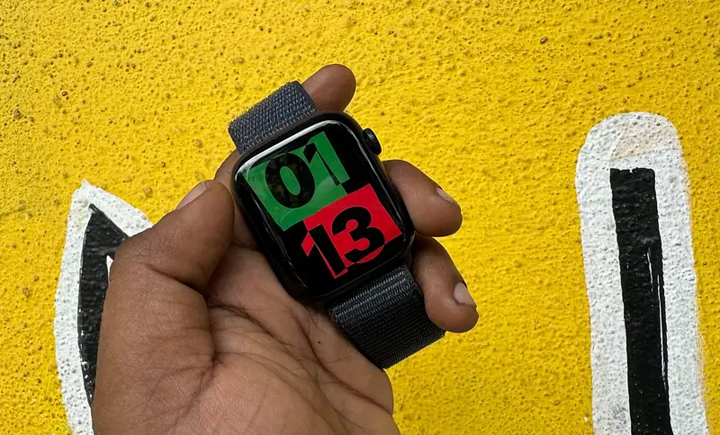 Apple Watch Series 9 LTE 45mm Sport Band - LMT