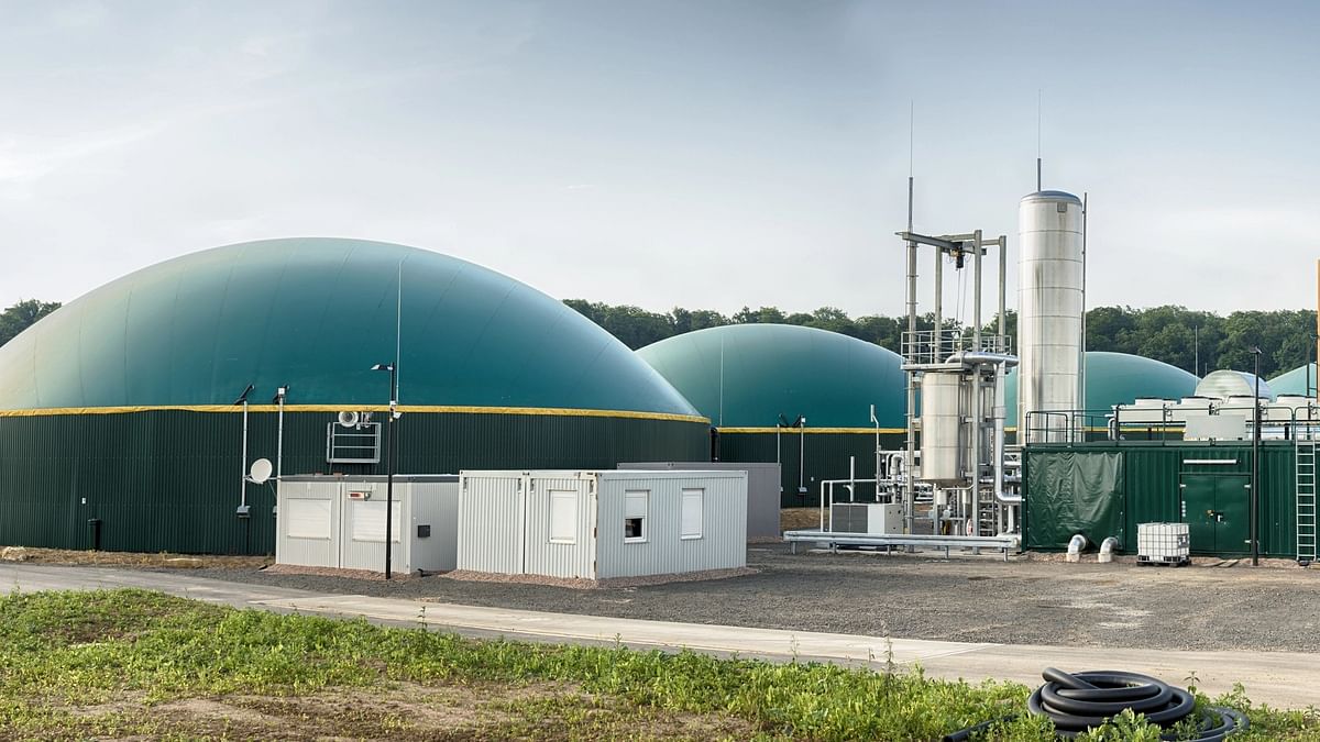 India announces phased introduction of biogas blending for domestic use