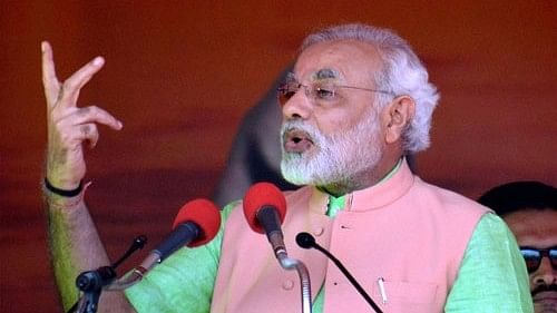 PM Modi questions new trend of families organising weddings abroad