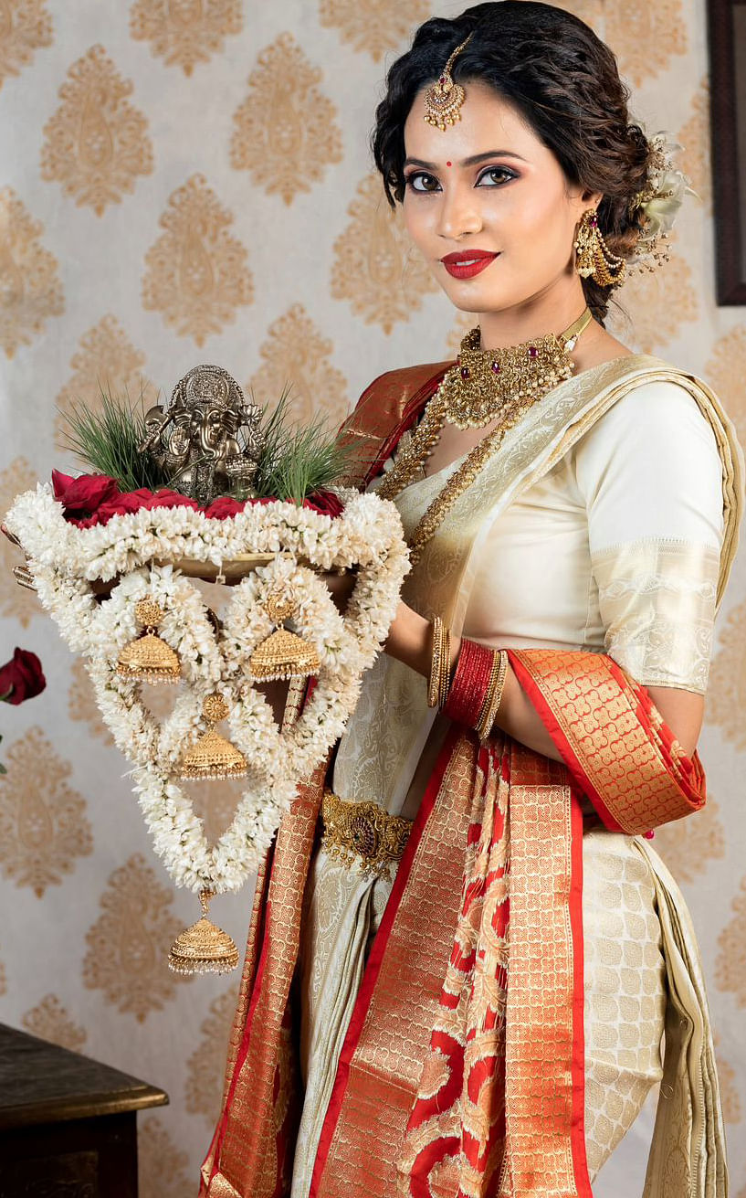 This Dhanteras I plan to surprise my loved ones with carefully-selected gifts that reflect their unique personality and interests. From elegant traditional attire for the family to exquisite jewellery for close friends I want to add a touch of warmth and happiness to their celebrations.
Nikhitha Devadiga  
Model