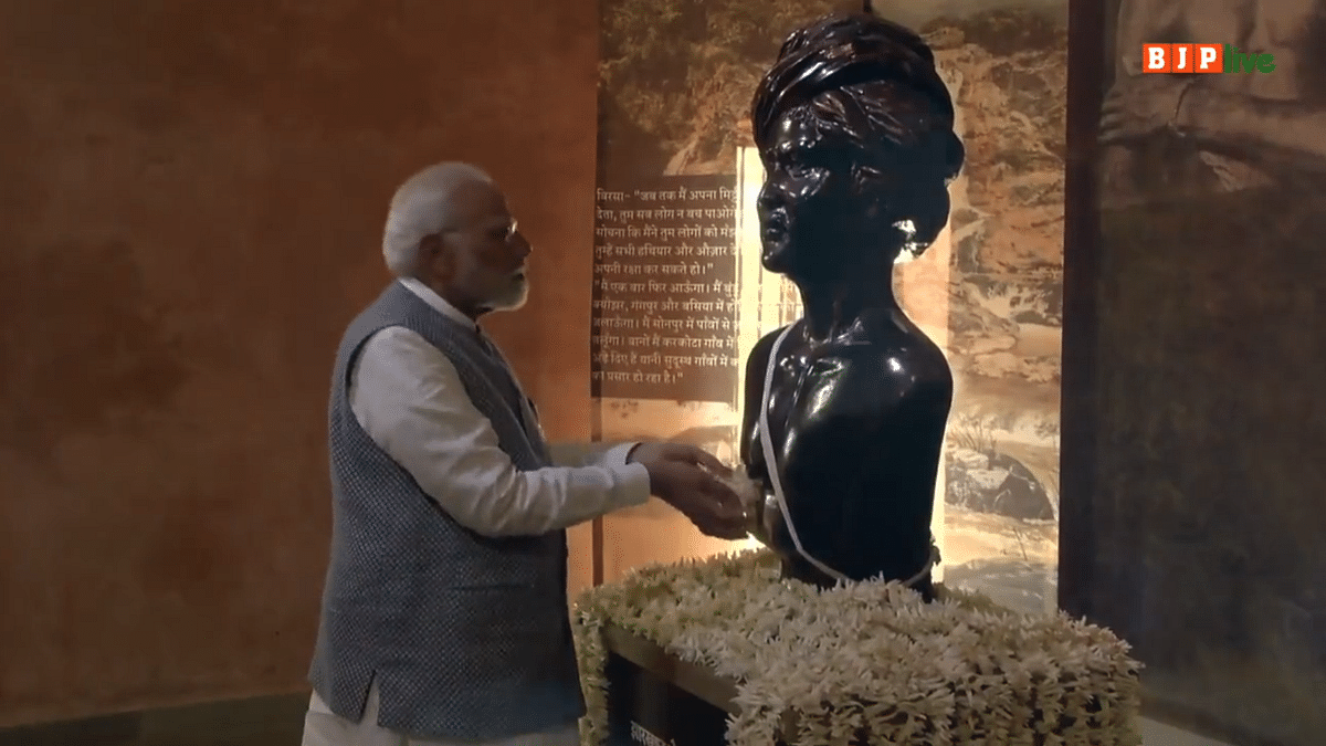 PM Modi pays floral tributes to Birsa Munda in Ranchi