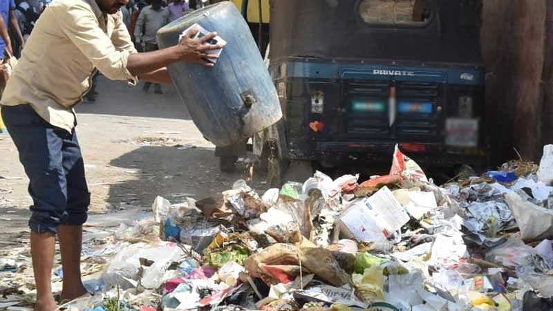 BBMP to charge minimum Rs 30 for collecting garbage 