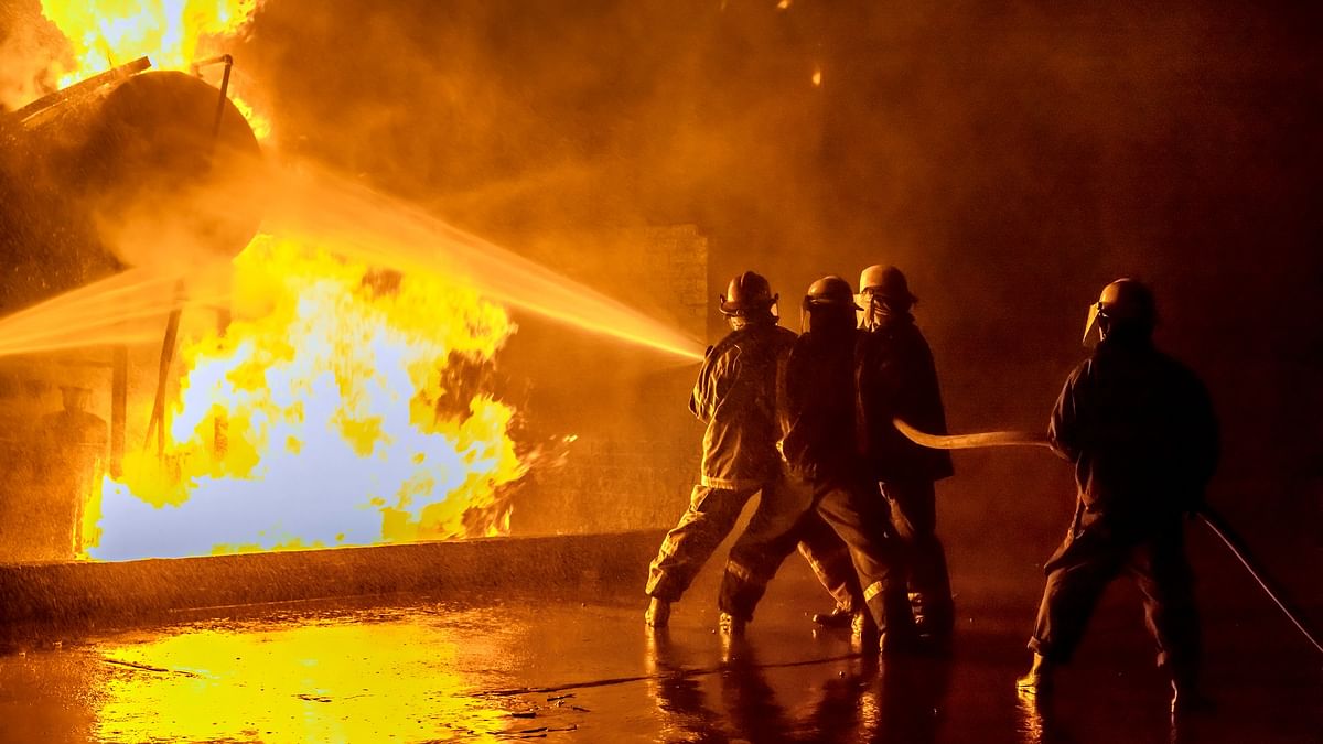 Fire breaks out at huge underground oil storage facility in Belarus