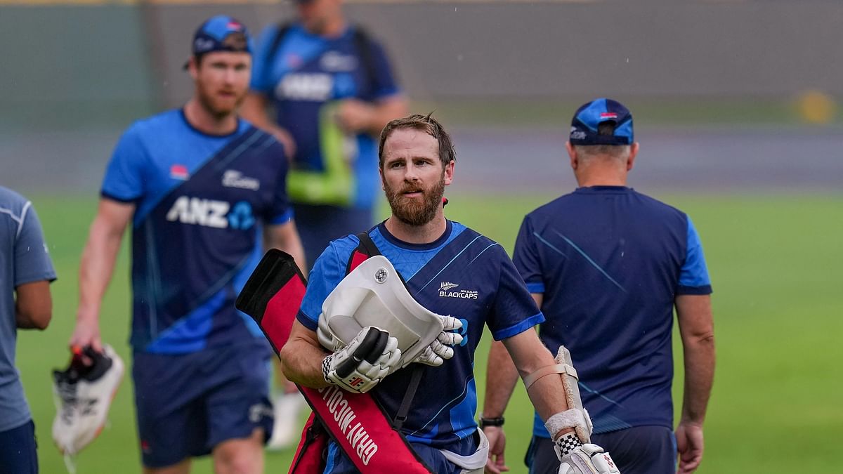 New Zealand need to find bowling mojo against SL in crunch match amid rain threat