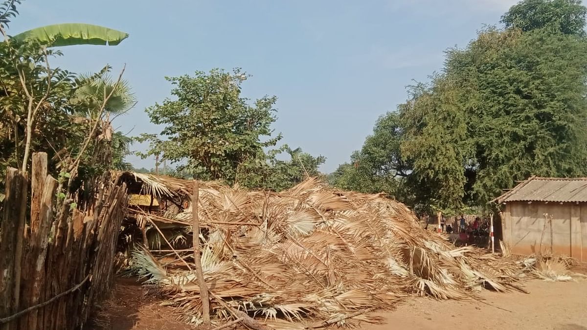 Maharashtra Police arrest 8 anti-mining Adivasi leaders, lathi charge protestors, destroy huts: Report