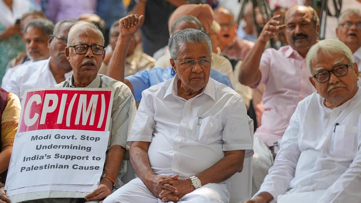 CPI(M) holds massive pro-Palestine rally at Kerala's Kozhikode - Vimarsana News