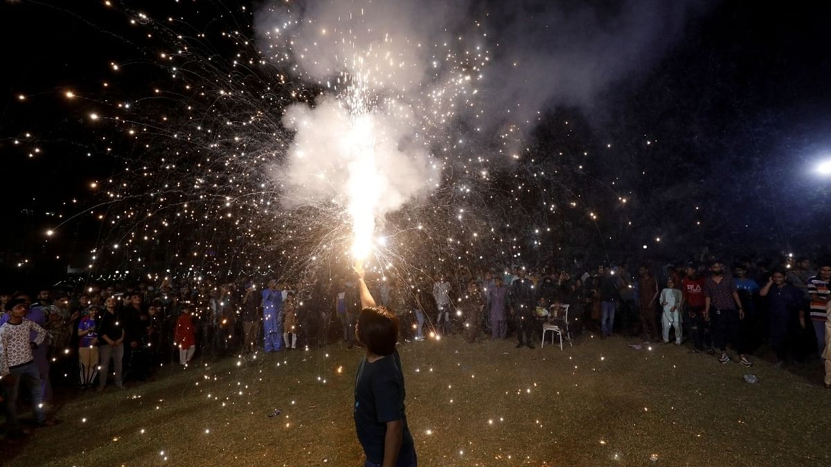 Jharkhand allows revellers to burst firecrackers for two hours on Diwali night