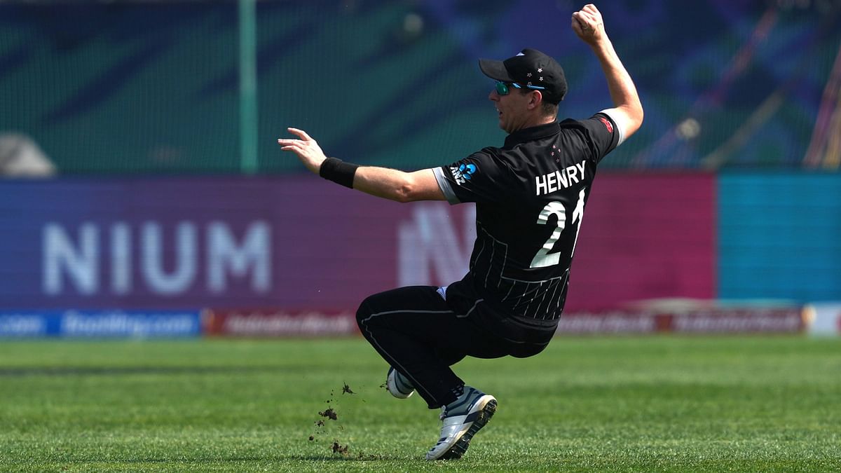 New Zealand's Henry out of ICC World Cup, replaced by Jamieson