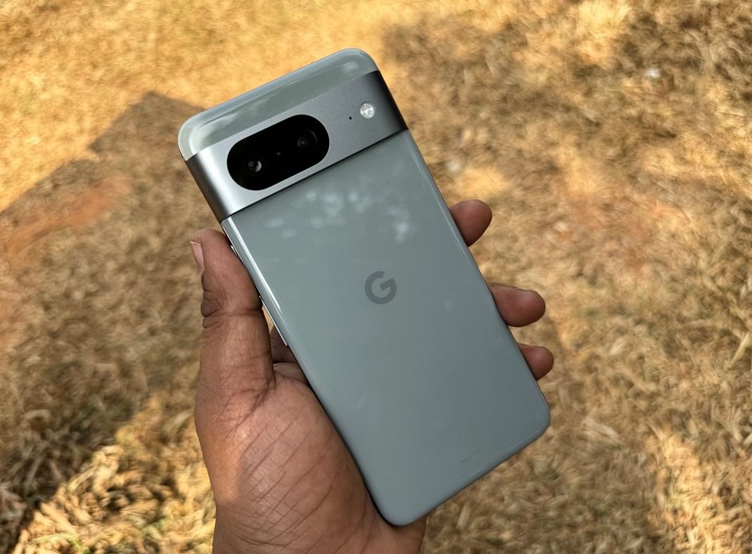 Google Pixel 8.