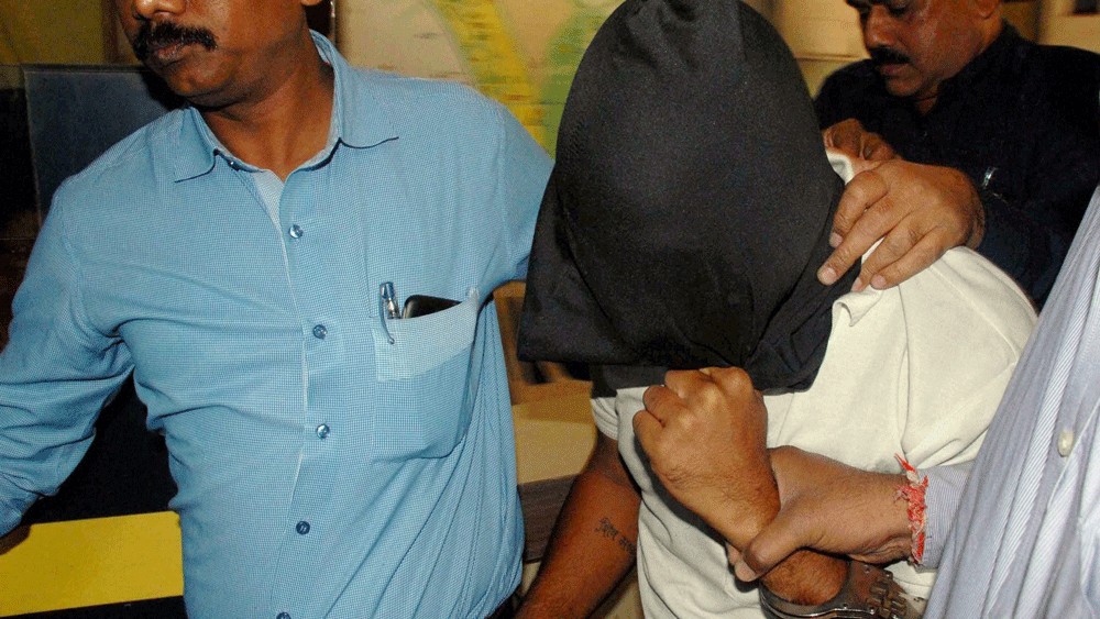 Bangladeshi national awaiting deportation escapes from ATS custody