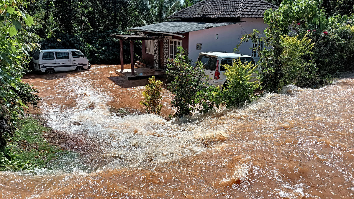 Yettinahole pipeline: Water gushes into houses during third trial