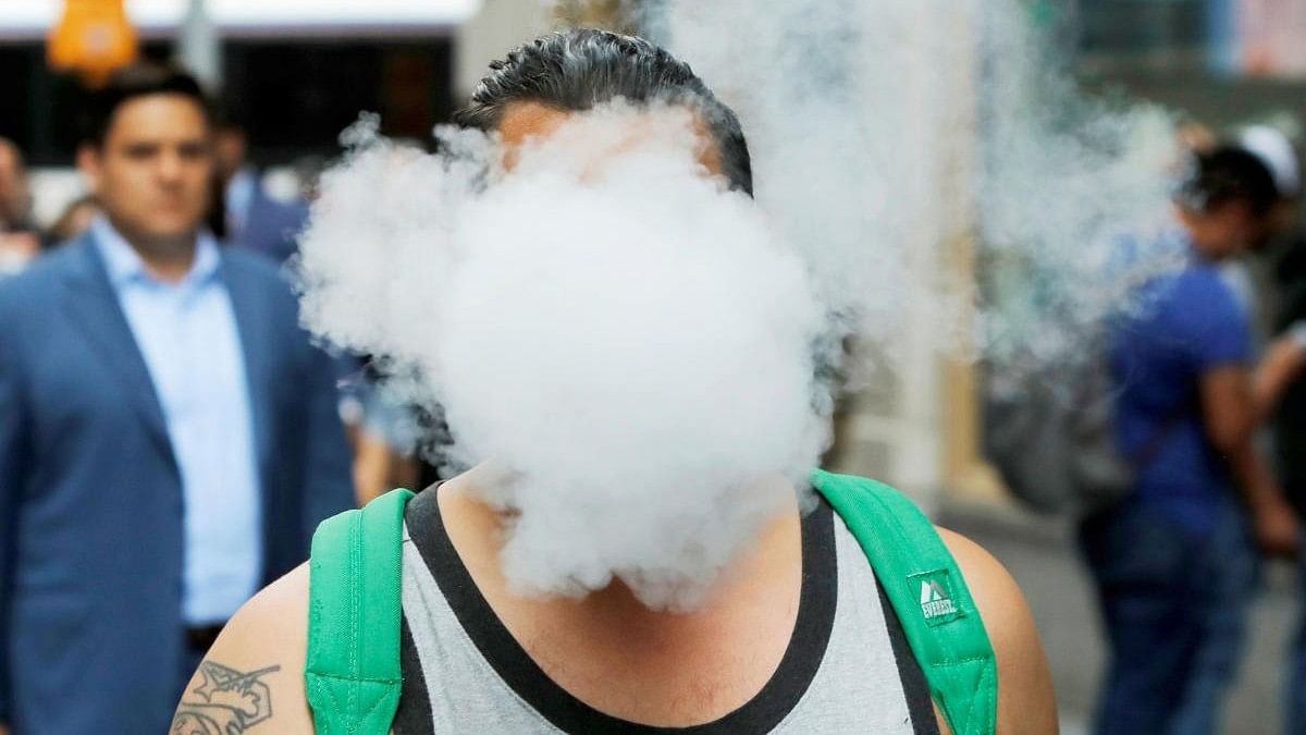 Ban flavoured vapes, WHO says, urging tobacco-style controls