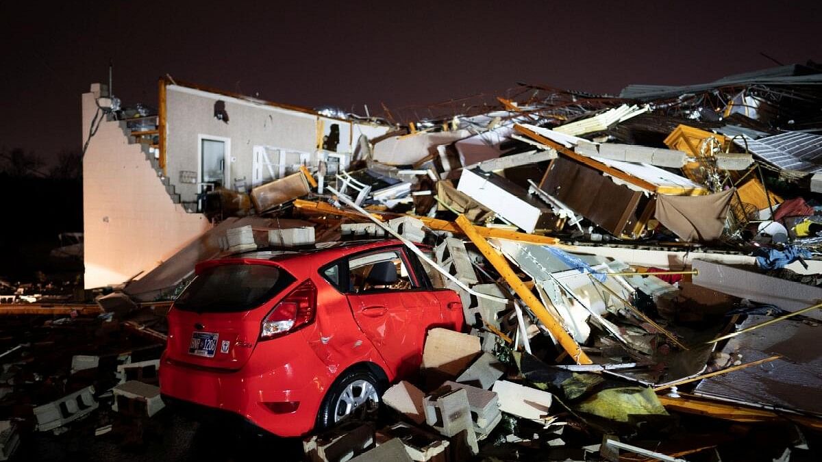 6 dead and 23 injured as tornadoes tear through Tennessee