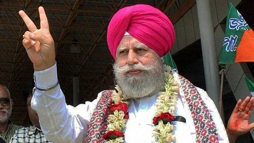 BJP MP Ahluwalia cites suspension of 63 MPs in 1989 to hit out at Opposition