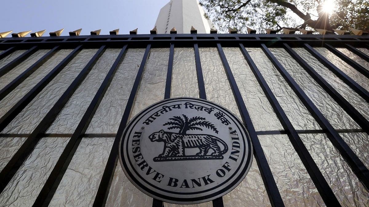 RBI widening scrutiny of credit 'exuberance': Report 