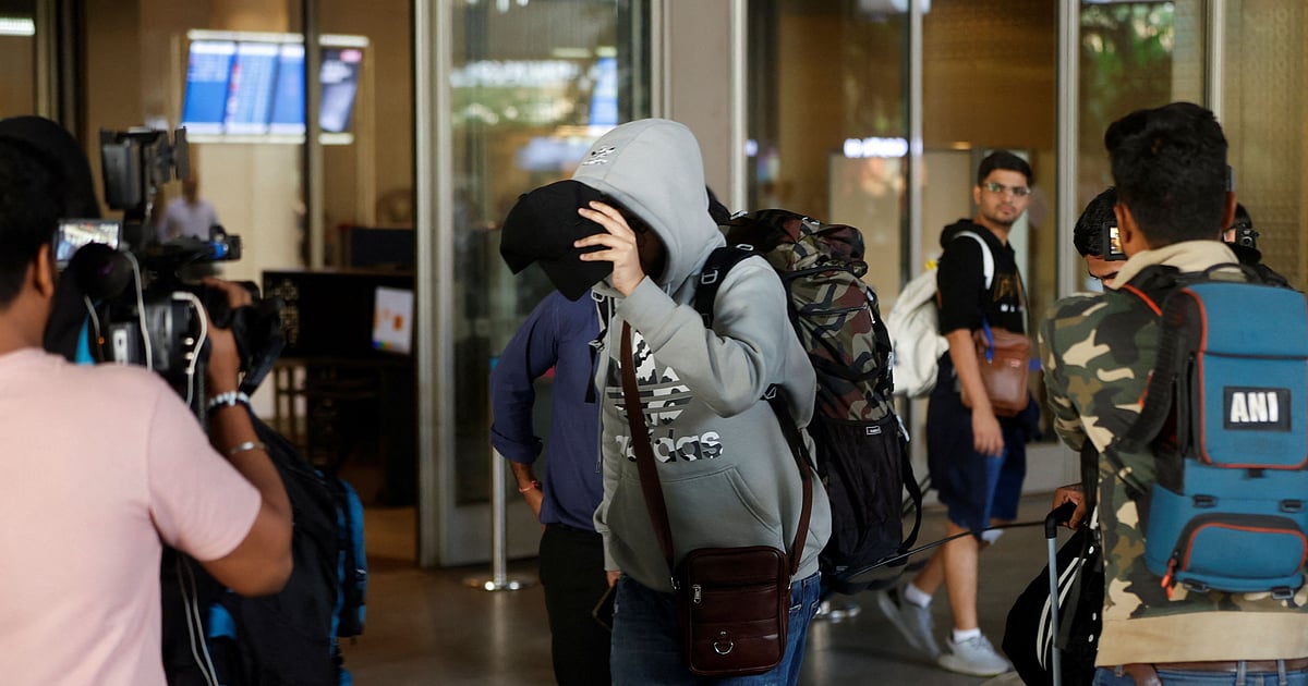 Gujarat police move to trace 'agents', interrogate plane passengers returning from France