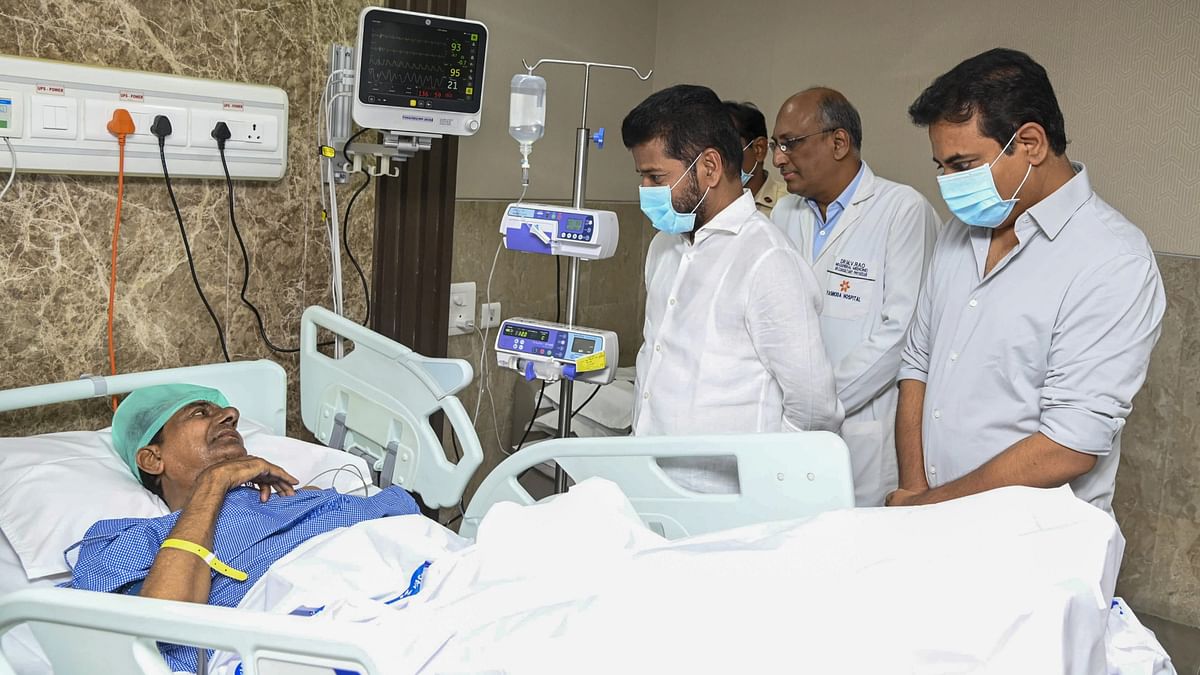 Telangana CM Revanth Reddy calls on KCR at hospital