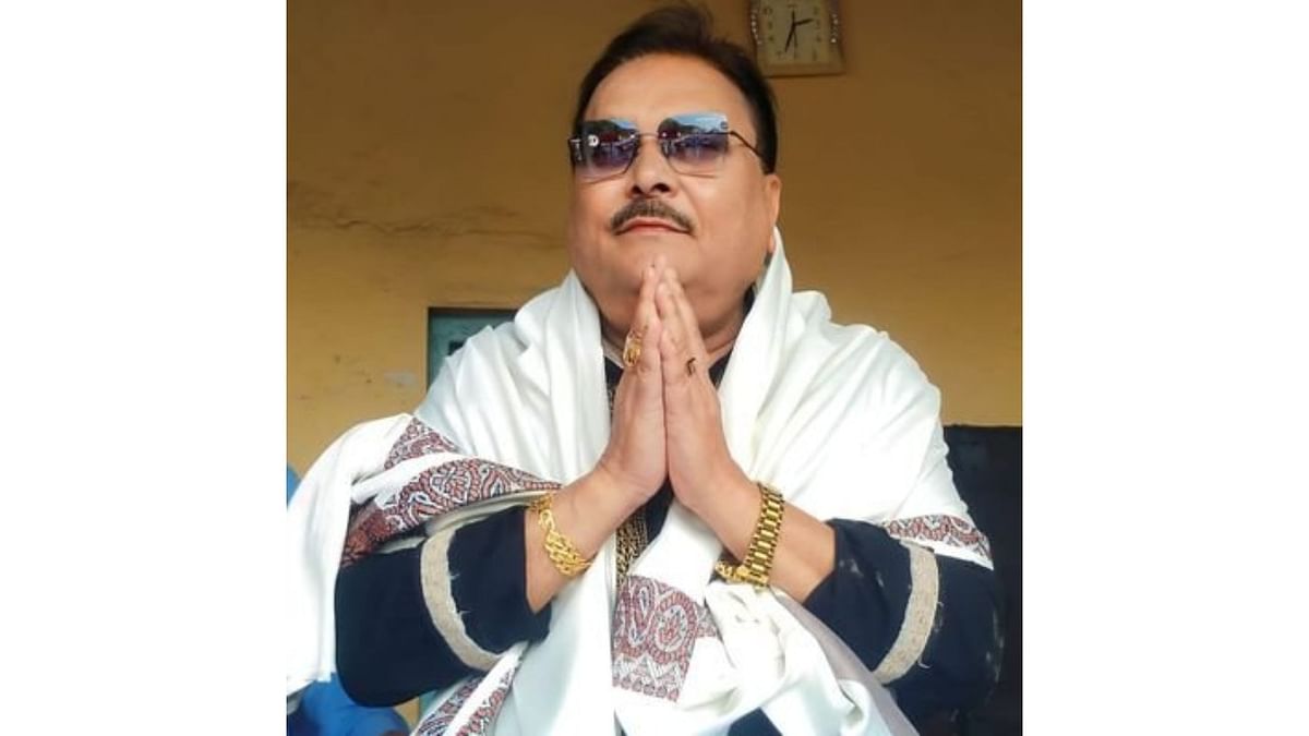 TMC MLA Madan Mitra admitted to hospital with high fever, breathing problems