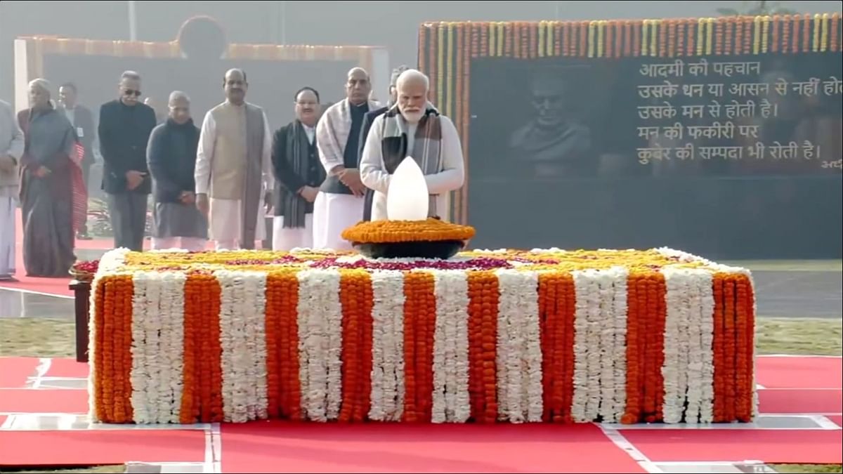 PM Modi pays tributes to Vajpayee, Malaviya on their birth anniversary