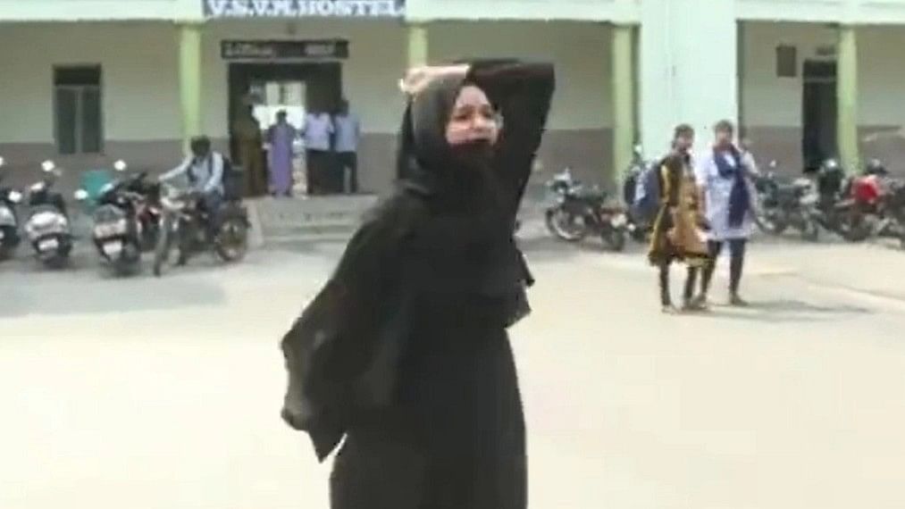Say 'Allah hu Akbar' at home, chant 'Jai Shree Ram' here: RSS leader on Karnataka hijab poster girl Bibi Muskan