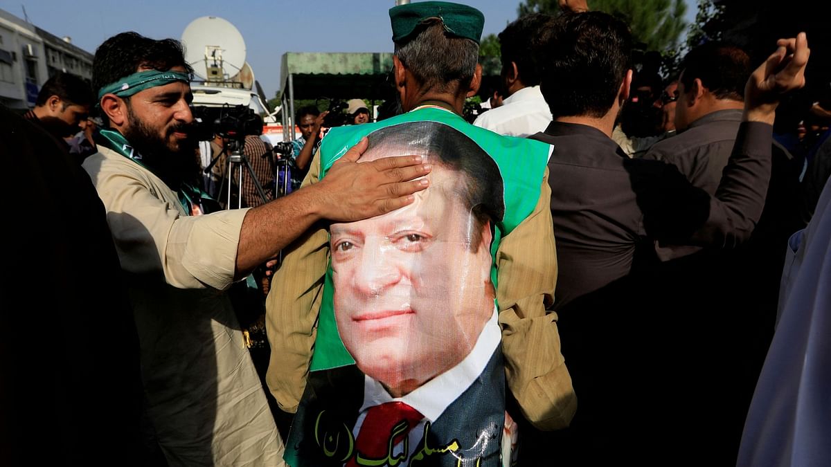 Pakistan's election body accepts Nawaz Sharif’s nomination papers for NA-130 Lahore
