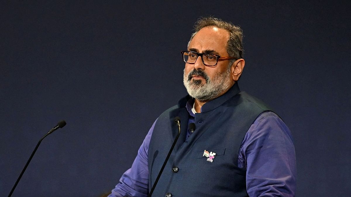 Union minister Chandrasekhar calls report related to Apple hack warnings 'fully embellished'