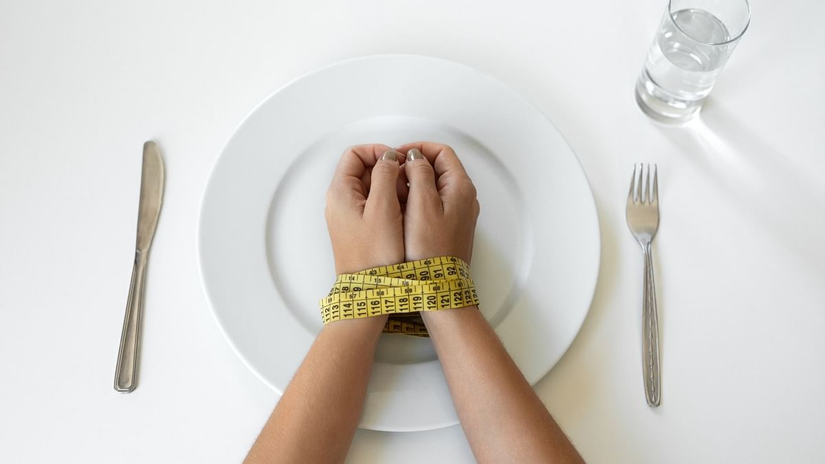 Trying to lose weight: Why you feel hungry all the time, and what can be done about it