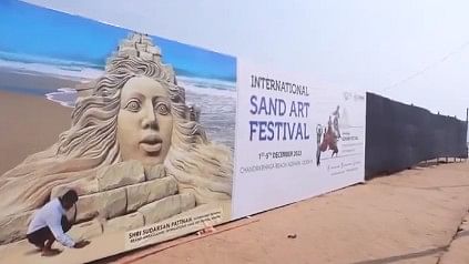 Sand art, dance fest begins in Odisha's Konark