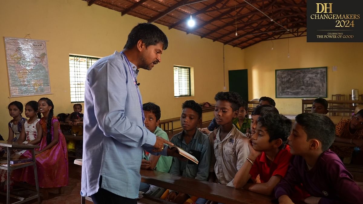 Listening for the songs of the amphibians: Girish Janney is a pioneer in researching nocturnal frogs. His work has given life to a new wave of citizen scientists in Sharavathi Valley. Read full story here.