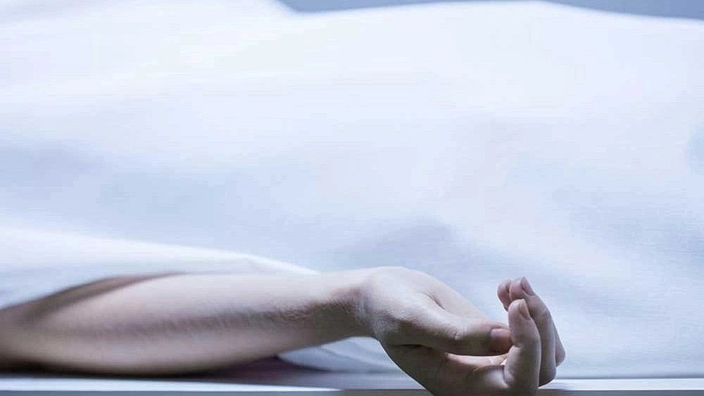 Woman's eyes removed during post-mortem in UP, two doctors booked - Vimarsana News