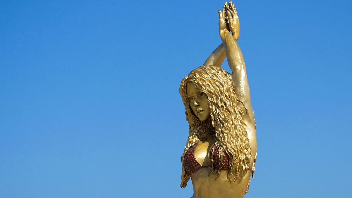 A statue's hips don't lie: Shakira is honoured in her hometown