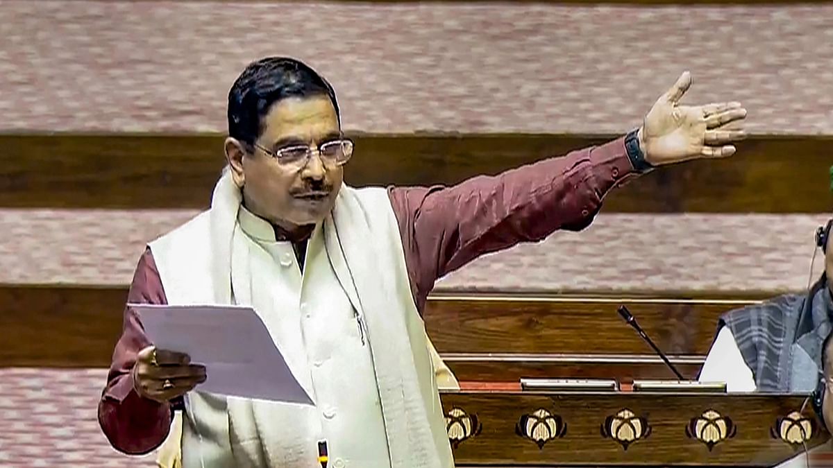 Pralhad Joshi slams Congress, claims Oppn MPs 'requested suspension'