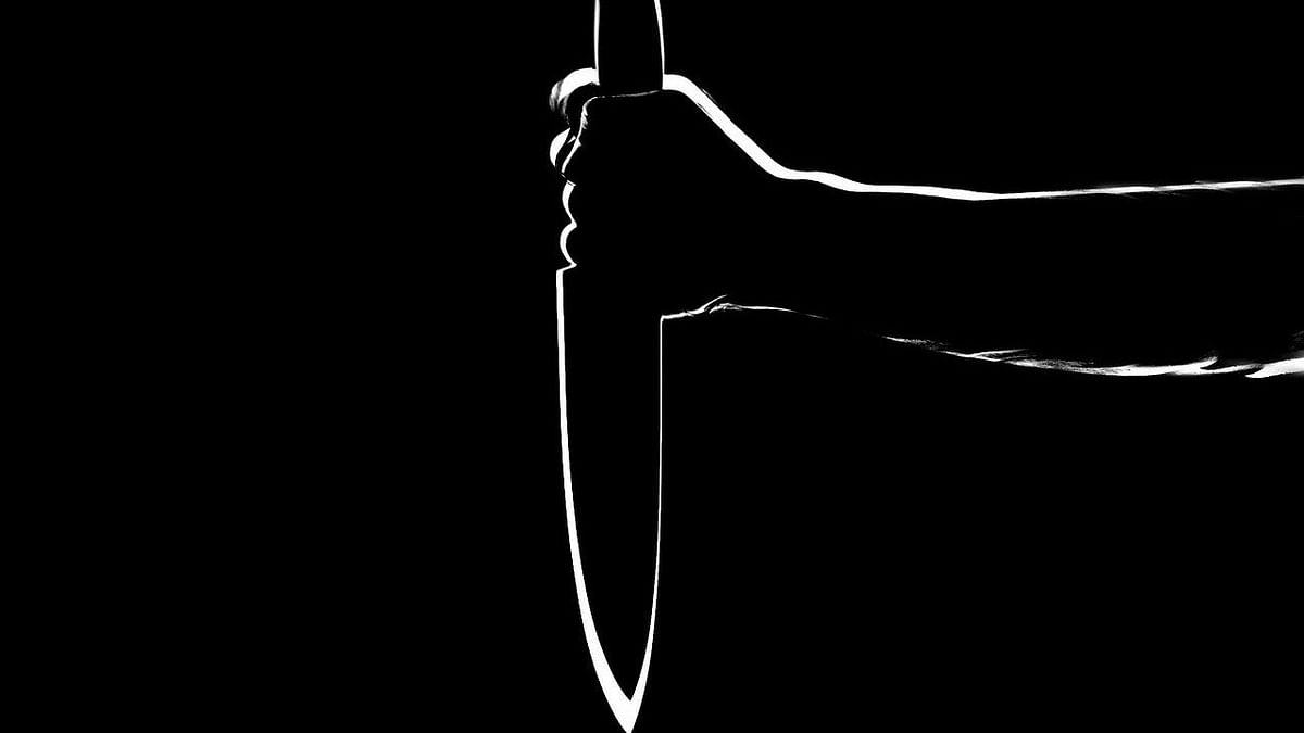 Kerala student absconds after stabbing assistant professor
