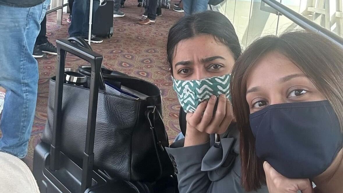 'No water, no loo': Radhika Apte, others locked in airport's aerobridge for hours