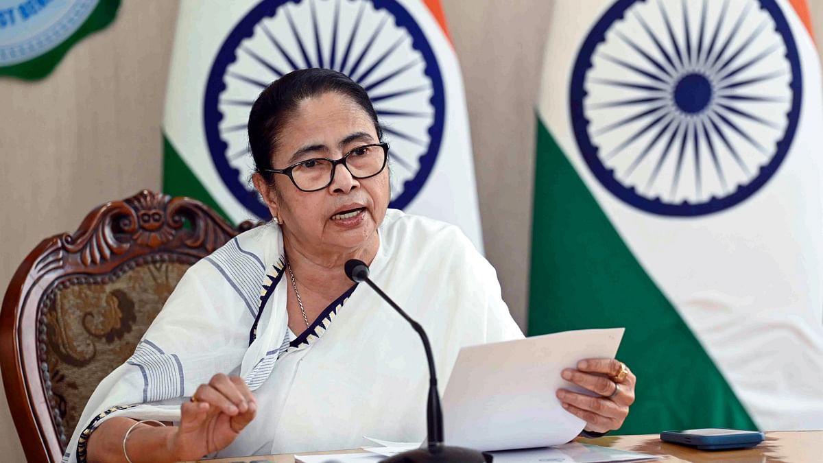 Mamata urges Modi to declare Bengali a 'classical language'