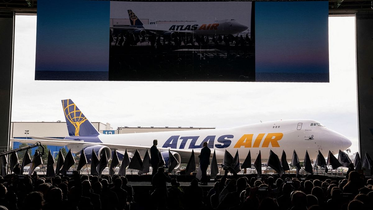 US FAA to investigate emergency landing of Atlas Air Boeing cargo plane