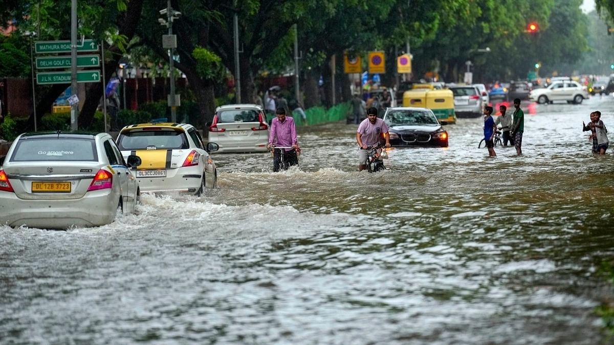 Waterlogging: High Court raps Delhi over its 'absolutely pathetic' drainage system