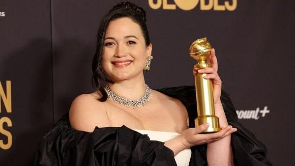 Lily Gladstone Becomes First Indigenous Person to Win a Golden Globe for Best Actress