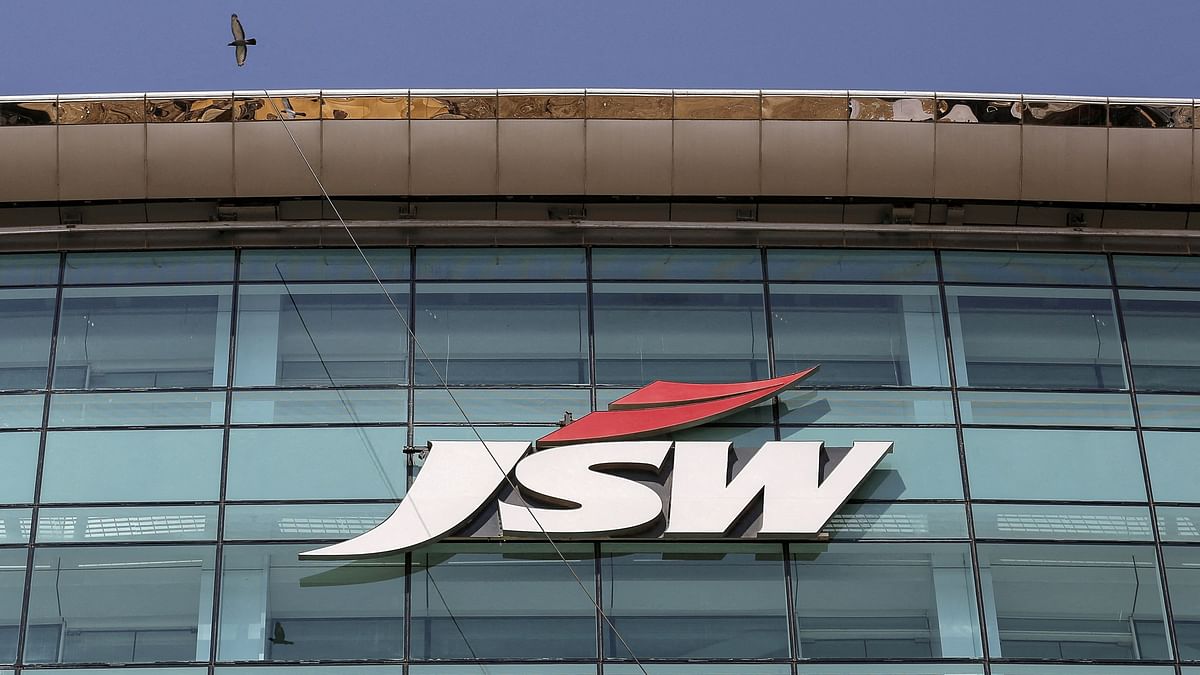 India's JSW proposes to top Adani's bid for coal-power plant