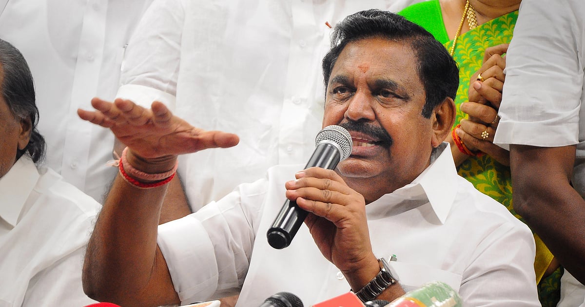 Supreme Court stays Madras HC order restoring defamation complaint against Edappadi Palaniswami