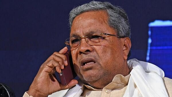 Siddaramaiah's 'refusal' to enter temple ruffles BJP's feathers in K'taka