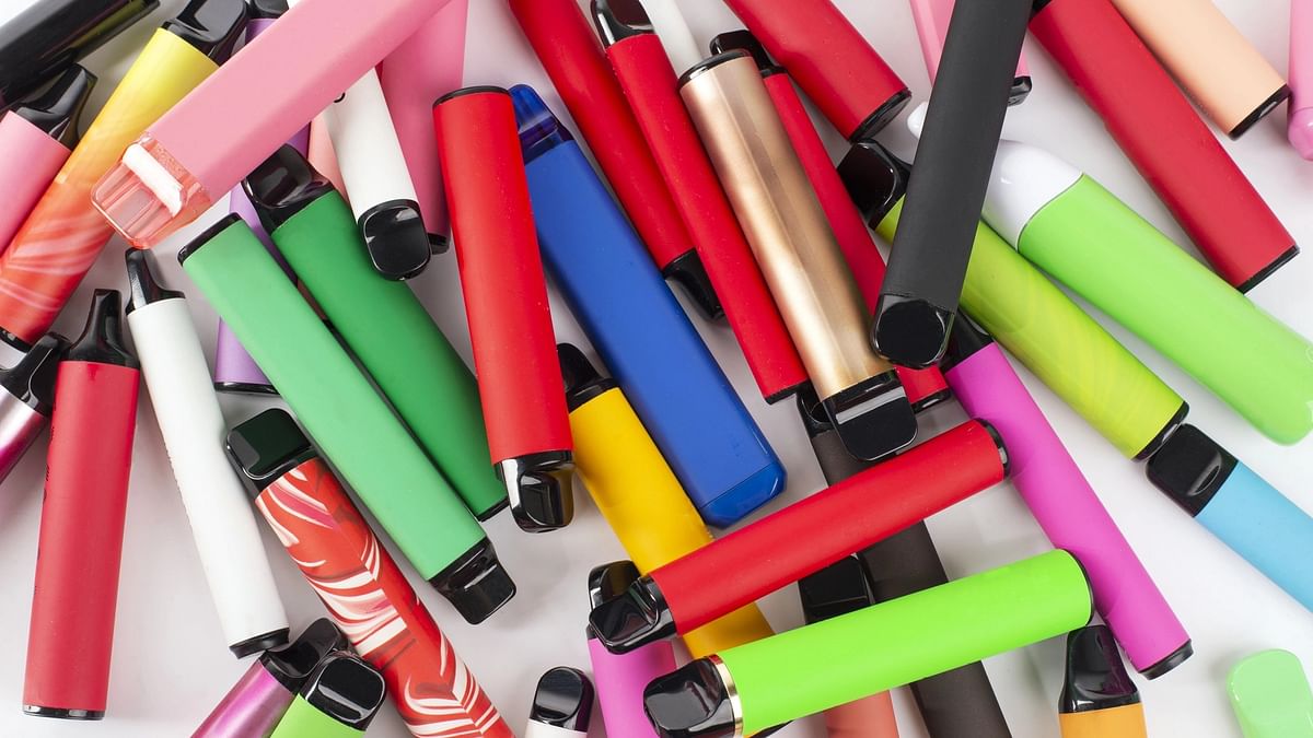 UK government to ban disposable vapes to prevent use by children