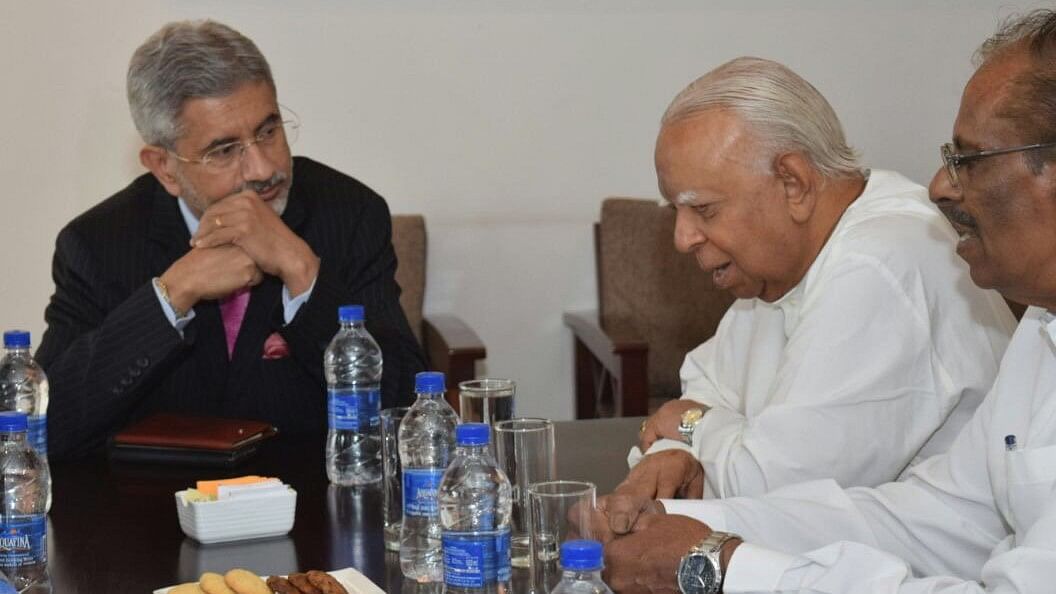 Group of Sri Lankan Tamil leaders seeks Indian intervention in implementation of 13A