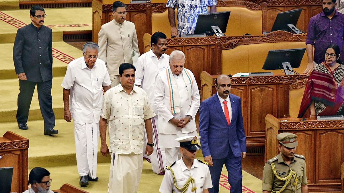 UDF terms Kerala Guv Khan's policy address in Assembly a mockery; Left govt downplays it