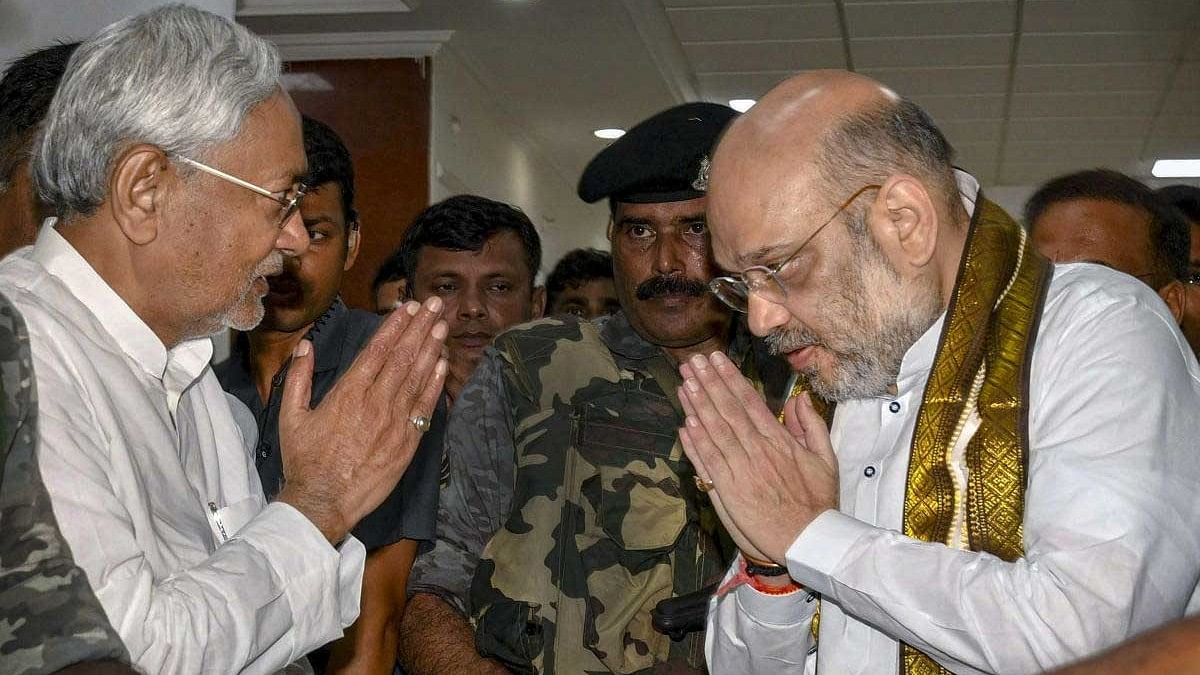 BJP hawk-eyed amid Nitish confusion, party leaders to meet in Patna