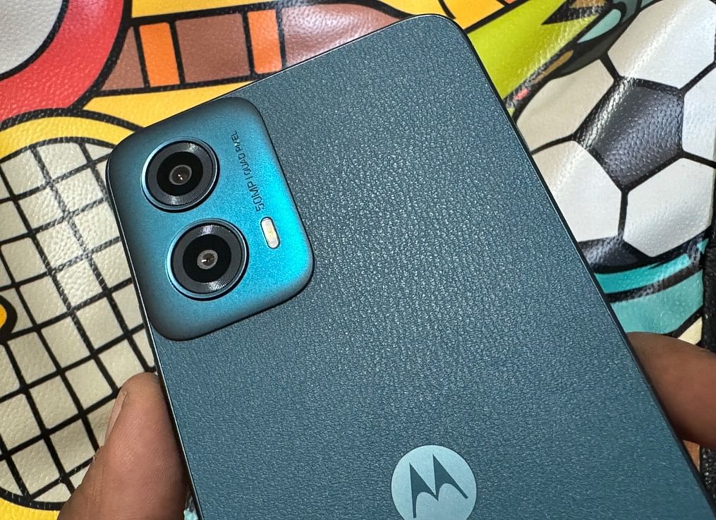 Motorola Moto G34 5G.