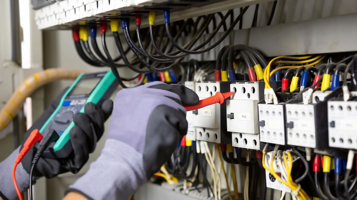 Govt rolls out mandatory quality norms for electrical accessories